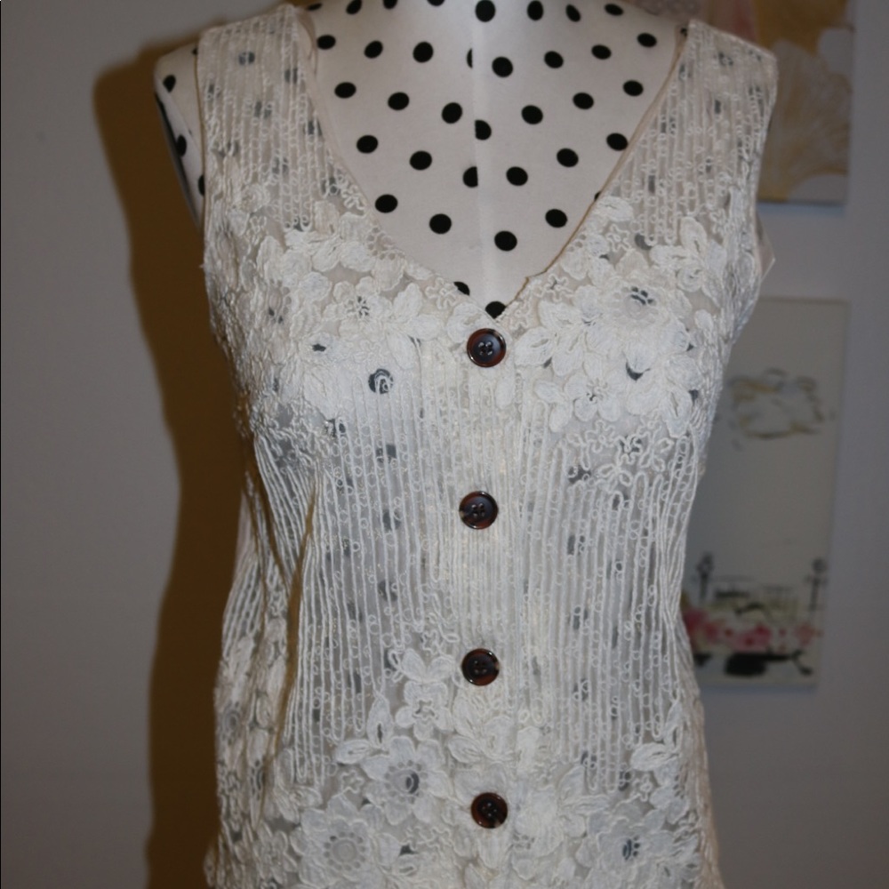Zara Lace pattern top